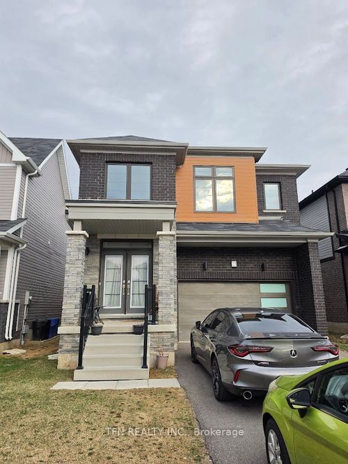 22 Charm Place N, Thorold, ON, L2V0K2 | Card Image