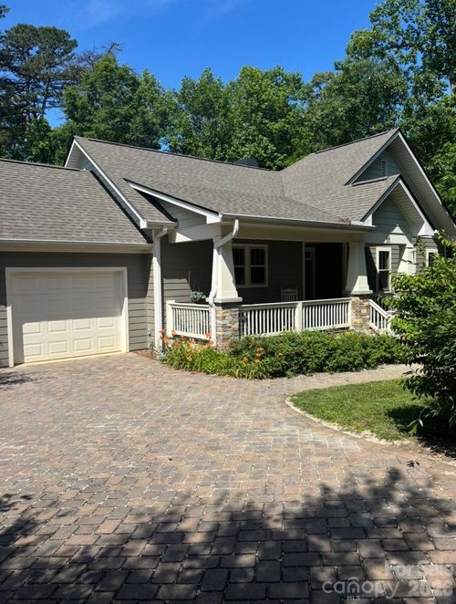 33 Gray Duster Cir, Biltmore Lake, NC, 28715-9534 | Card Image