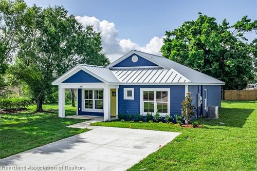 360 E Hibiscus Street, Lake Placid, FL, 33852 | Card Image