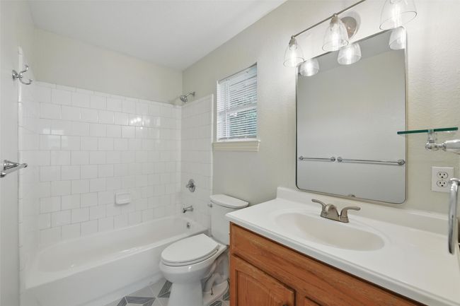 506 E Alexander Ln, House other with 4 bedrooms, 2 bathrooms and null parking in Euless TX | Image 14