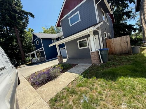 604 Harman Ct, Bellingham, WA, 98226-4010 | Card Image