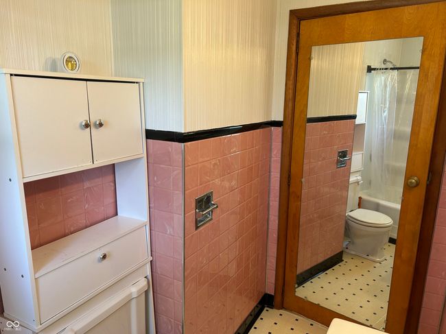 5822 W 62 Nd St, House other with 3 bedrooms, 1 bathrooms and null parking in Indianapolis IN | Image 35