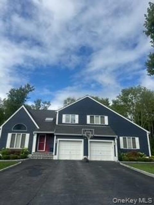 2-3030 Ferncrest Drive, Yorktown, NY, 10598 | Card Image