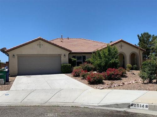 2514 E Avenue K3, Lancaster, CA, 93535-5410 | Card Image