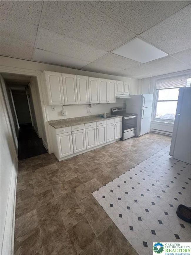 3 - 147 N 11 Th St, Condo with 2 bedrooms, 1 bathrooms and null parking in Allentown PA | Image 7