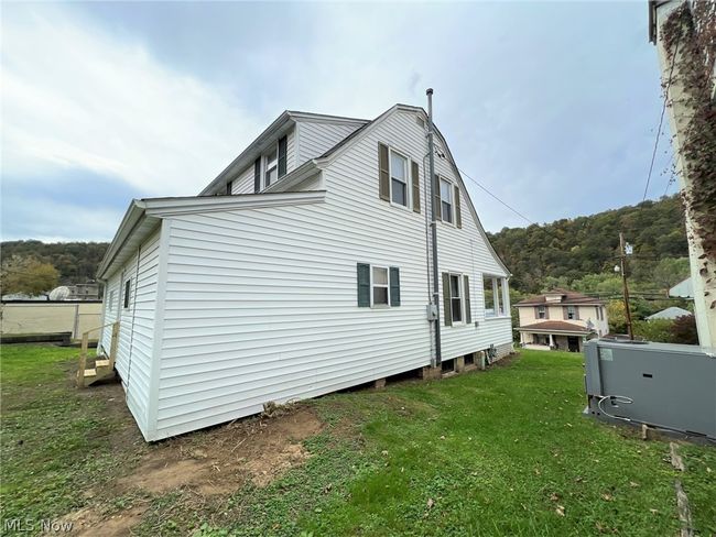 335 Main St, House other with 3 bedrooms, 1 bathrooms and null parking in Grantsville WV | Image 5