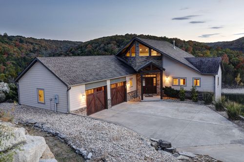 122 Joseph Cove Dr, Lampe, MO, 65681-6350 | Card Image