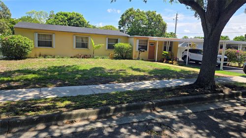 1680 Nw 133rd St, North Miami, FL, 33167-1643 | Card Image