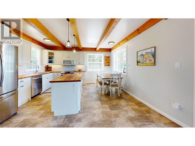 4784 Ivy Rd, House other with 5 bedrooms, 5 bathrooms and 5 parking in Eagle Bay BC | Image 24