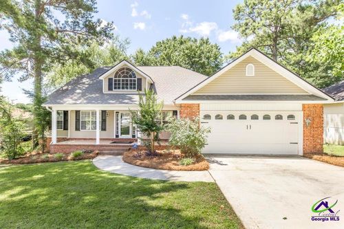 310 Woods Edge Way, Warner Robins, GA, 31088-2639 | Card Image
