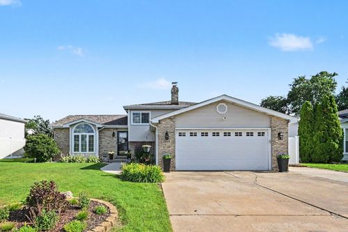 2509 Waterford Dr, Crest Hill, IL, 60403-0819 | Card Image