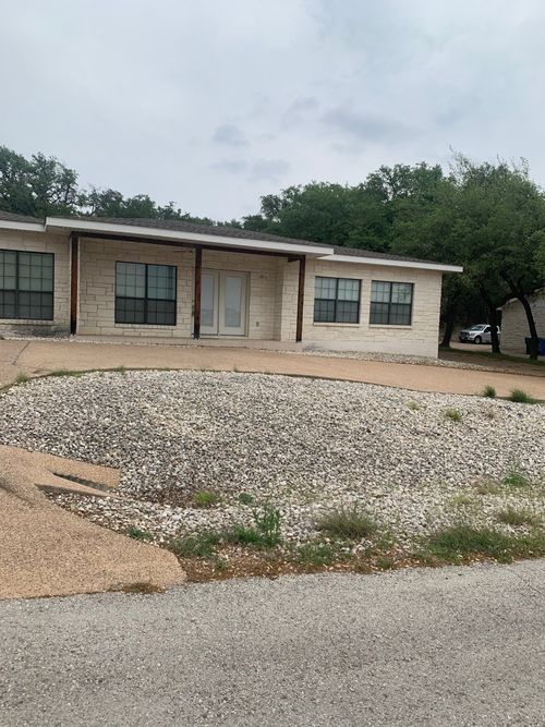 a-21102 Santa Ana Cv, Lago Vista, TX, 78645-7822 | Card Image