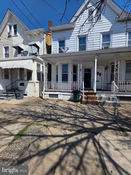 64 Washington St, Trenton, NJ, 08611-3670 | Card Image