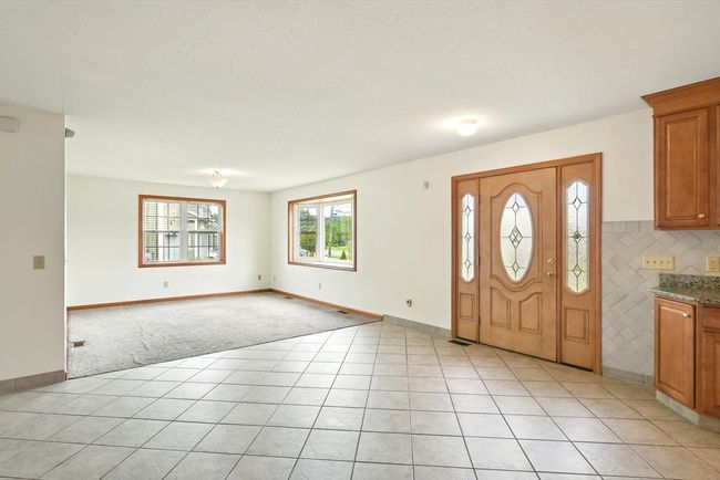 254 Island Pond Rd, House other with 3 bedrooms, 2 bathrooms and 4 parking in Springfield MA | Image 10