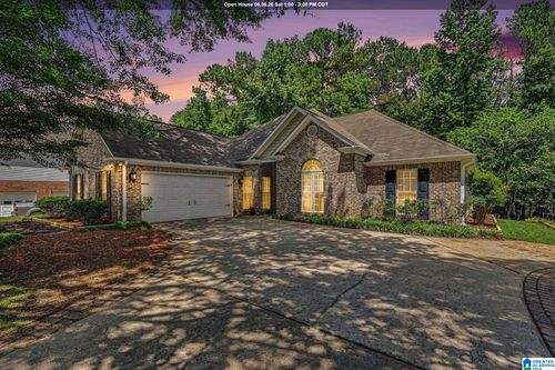 160 Lake Forest Way, MAYLENE, AL, 35114-4901 | Card Image