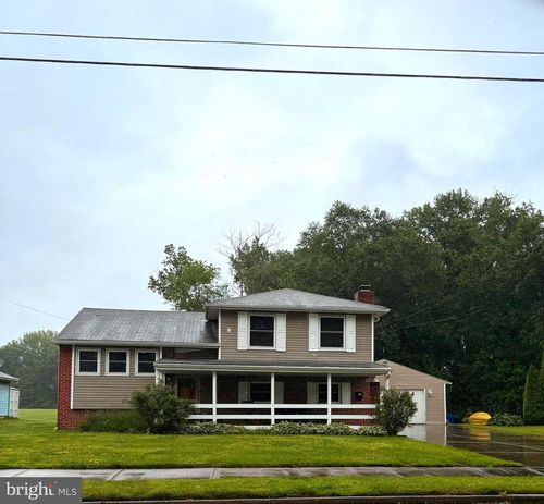 23 Jones Ave, PENNSVILLE, NJ, 08070-2342 | Card Image