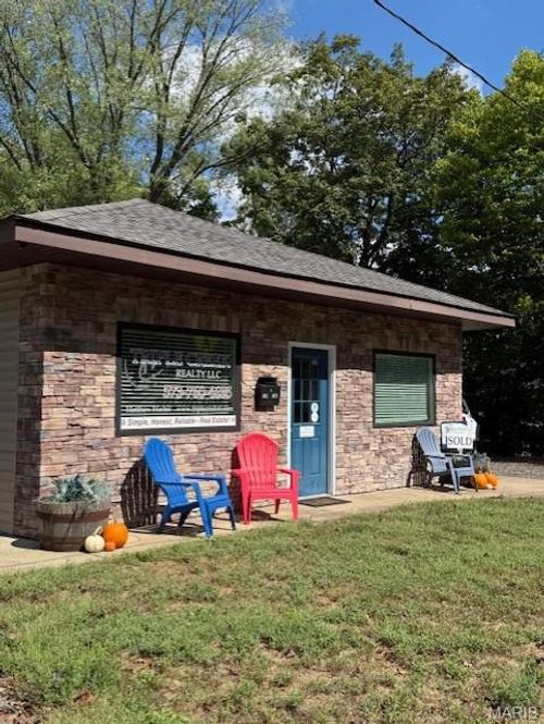 801 Sainte Genevieve Ave, Farmington, MO, 63640-1119 | Card Image