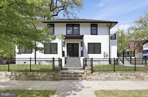 1355 Longfellow St Nw, WASHINGTON, DC, 20011-7839 | Card Image