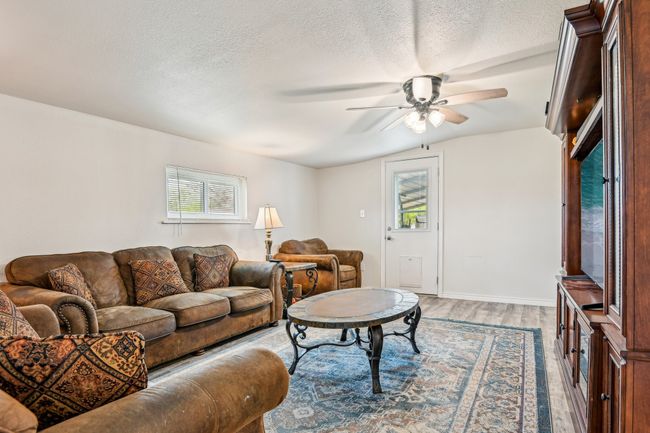 405 Willard Hall St, House other with 3 bedrooms, 2 bathrooms and null parking in Leonard TX | Image 8
