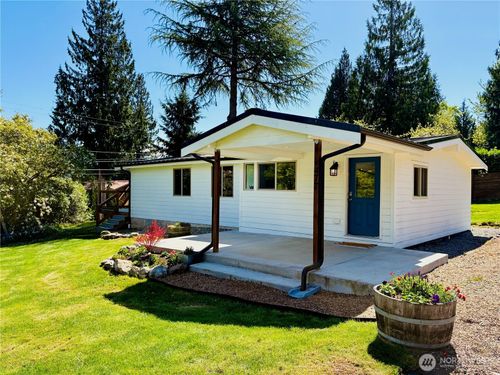 477 W Lake Samish Drive, Bellingham, WA, 98229 | Card Image