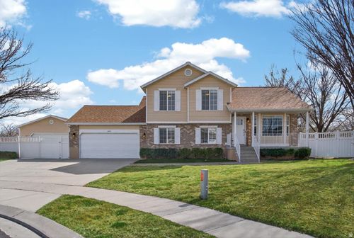 2487 W Lusterpointe Ln, West Jordan, UT, 84088-7677 | Card Image