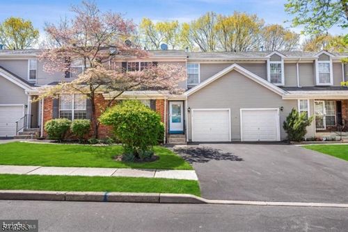 150 Nantwich Ct, Somerset, NJ, 08873-6446 | Card Image