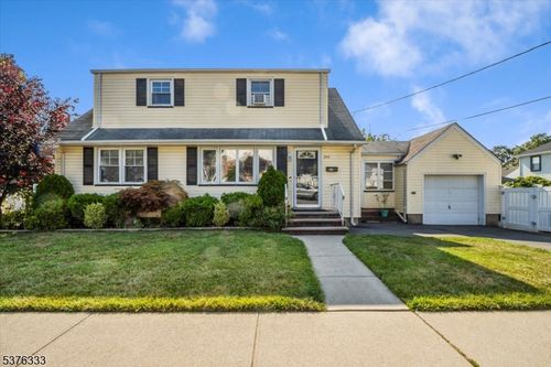 343 Maplewood Ave, Clifton, NJ, 07013-1338 | Card Image