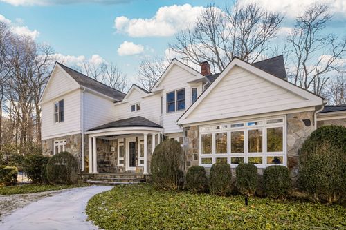 44 Charcoal Hill Road, Westport, CT, 06880 | Card Image