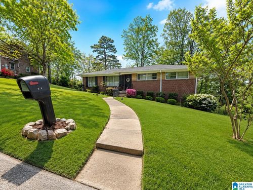 8964 Glendale Dr, BIRMINGHAM, AL, 35206-3550 | Card Image