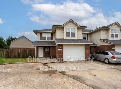c-2910 Dawn Ct, Siloam Springs, AR, 72761-5518 | Card Image