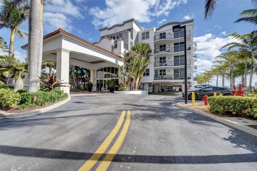 apt-409-2700 N Federal Hwy, Boynton Beach, FL, 33435-2462 | Card Image