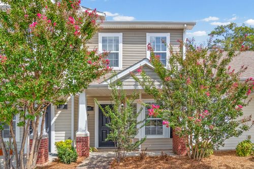 35 Ellington Ter, Clarksville, TN, 37040-5147 | Card Image