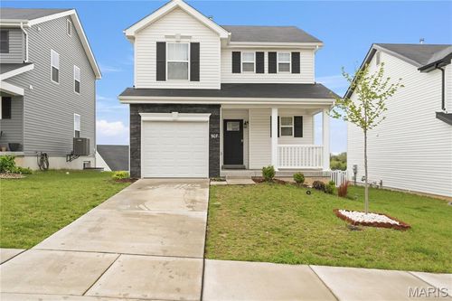 907 Black Bear Dr, House Springs, MO, 63051-1569 | Card Image