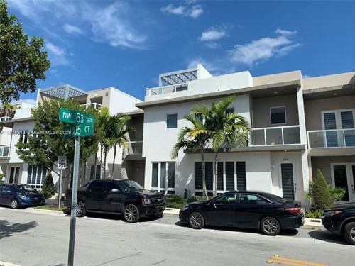 6315 Nw 105th Ct, Doral, FL, 33178-3267 | Card Image