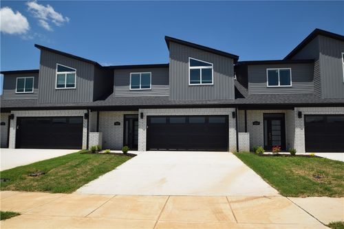 1860 Garnet Avenue, Centerton, AR, 72719 | Card Image