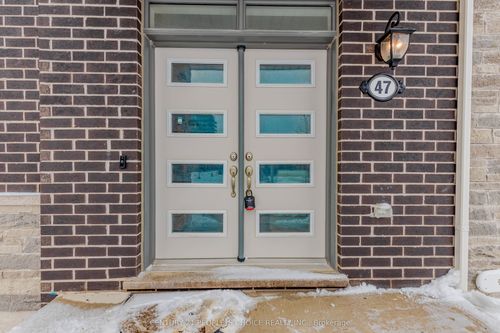 47 Summer Wind Lane, Brampton, ON, L7A5J2 | Card Image
