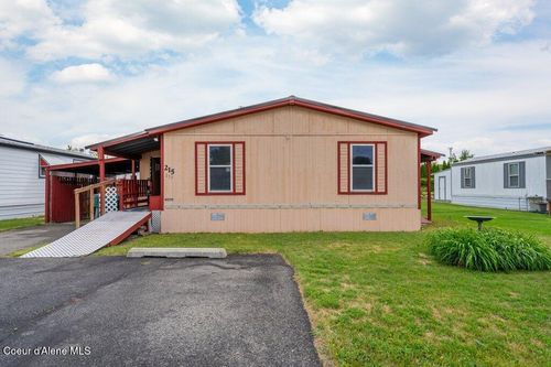 837 N Lancelot Ln, Post Falls, ID, 83854-8006 | Card Image