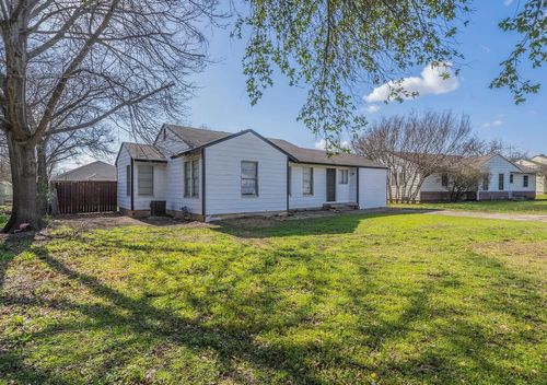 7477 Aberdeen Dr, Fort Worth, TX, 76116-8940 | Card Image