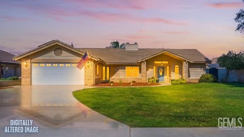 7009 Etter St, Bakersfield, CA, 93308-5303 | Card Image