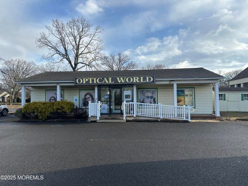 3501 Us Highway 9, Howell, NJ, 07731-3306 | Card Image