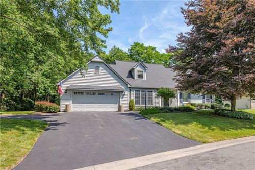 23 Chablis Dr, Fairport, NY, 14450-4608 | Card Image