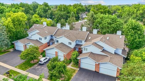228 Charlotte Pl, Cary, IL, 60013-2651 | Card Image