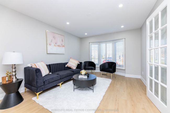 7 Markham St, House other with 6 bedrooms, 5 bathrooms and 4 parking in Brampton ON | Image 7