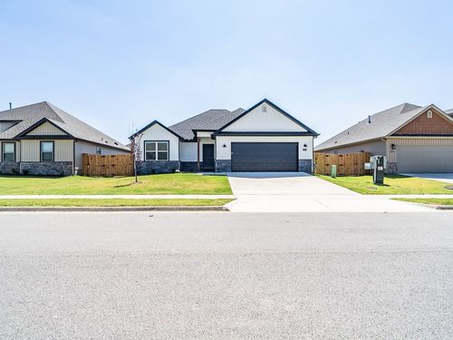 1041 Monarch Rd, Centerton, AR, 72719-3015 | Card Image