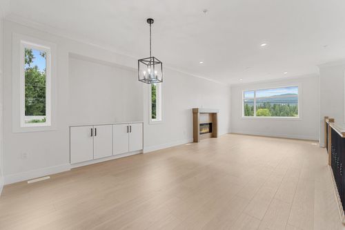 33664 Dewdney Trunk Rd, Mission, BC, V2V6Y4 | Card Image