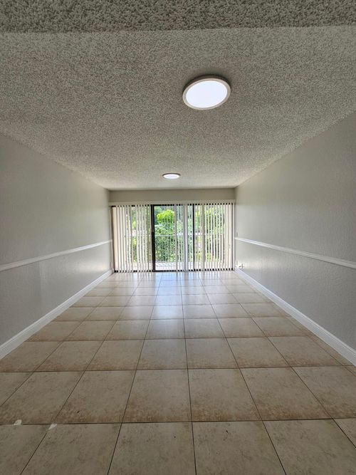 g-1401 Windorah Way, West Palm Beach, FL, 33411-3907 | Card Image