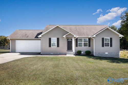 129 Granite Cir, Albertville, AL, 35950-0967 | Card Image