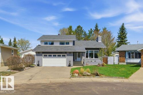 8608 22 Ave Nw, Edmonton, AB, T6K1Z8 | Card Image