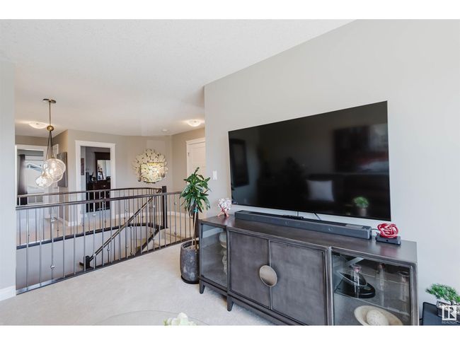 1109 176 St Sw, Home with 3 bedrooms, 3 bathrooms and 4 parking in Edmonton AB | Image 25