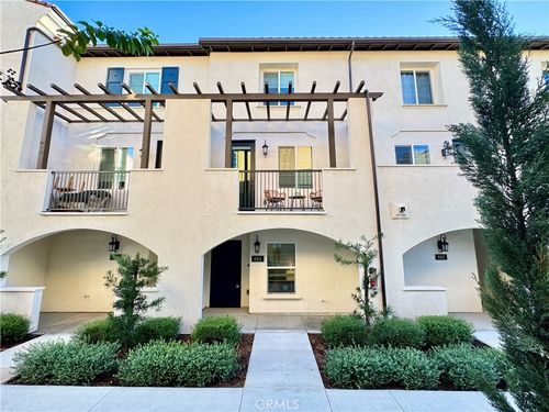 684 Panorama Ln, La Puente, CA, 91744-6078 | Card Image